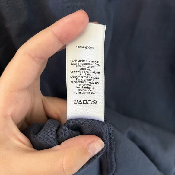 Vineyard Vines Boys short sleeve Americana Usa Flag Patriotic Whale T shirt 18 - Picture 4 of 7